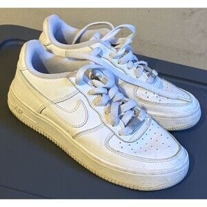 Size 4.5Y - Nike Force 1 LE Low Triple White